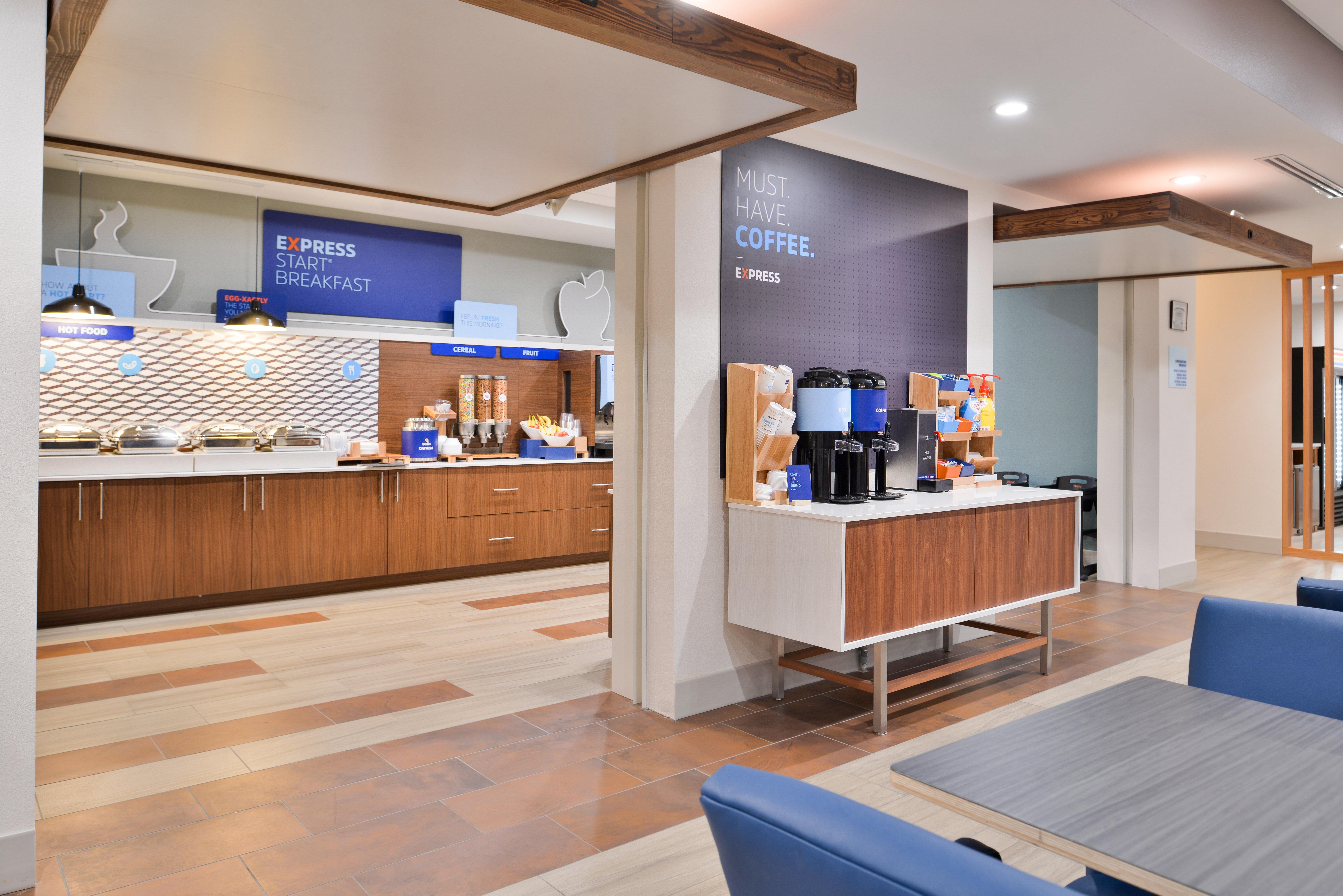 Holiday Inn Express - Early By Ihg Eksteriør bilde