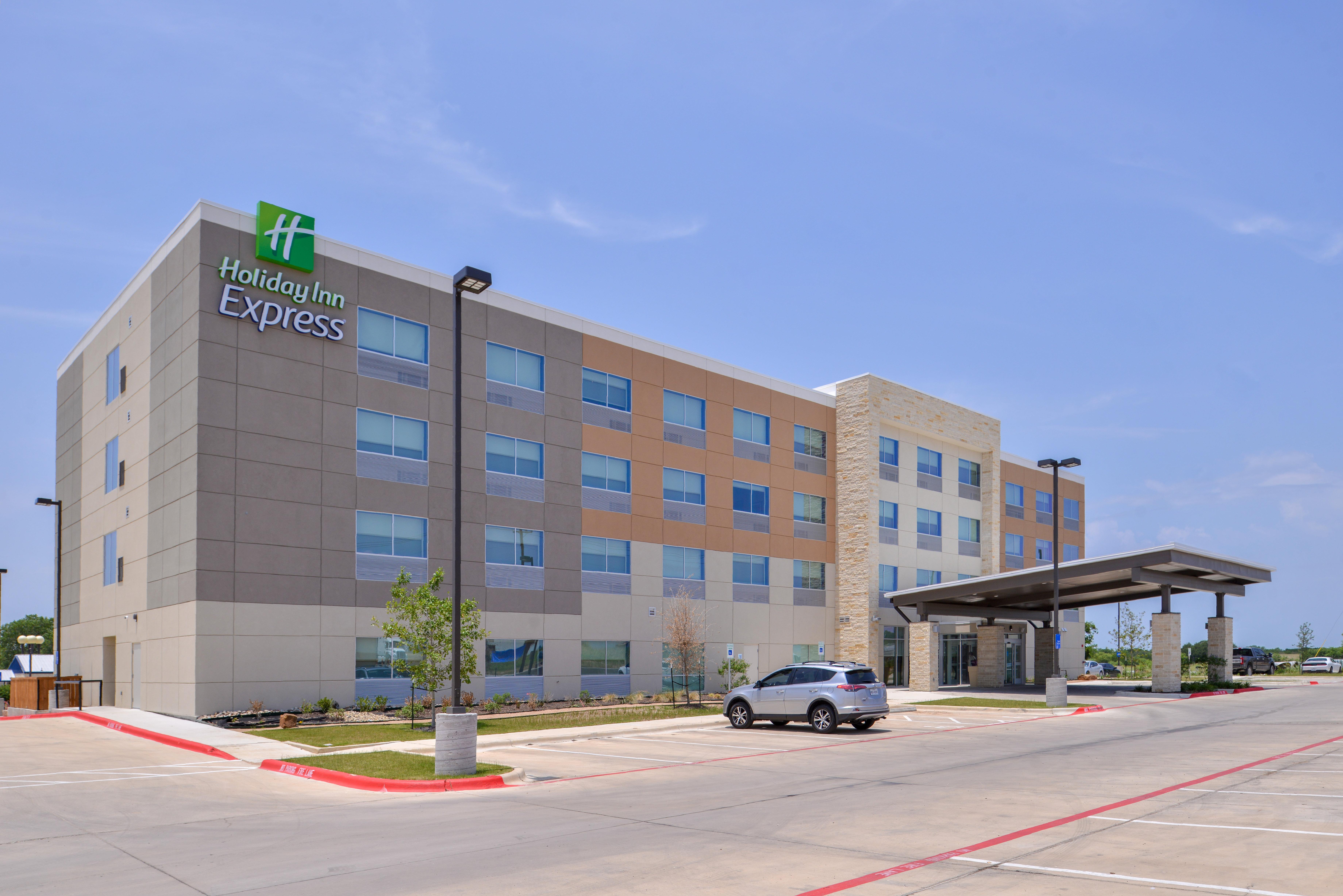 Holiday Inn Express - Early By Ihg Eksteriør bilde